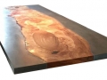 Betonnen tafel in combinatie met hout