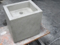 wastafel beton lichtgrijs